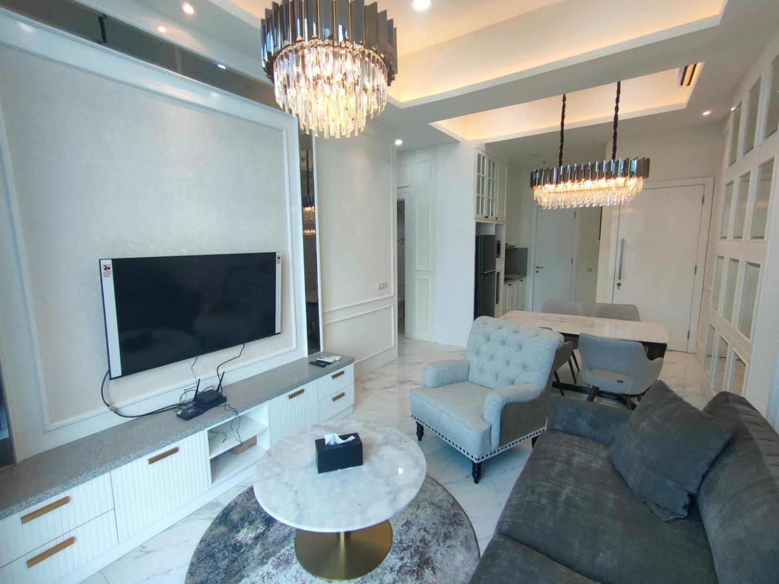 Super Penthouse Stmoritz Apartment, Lippomall Puri Indah Jakarta Exterior photo